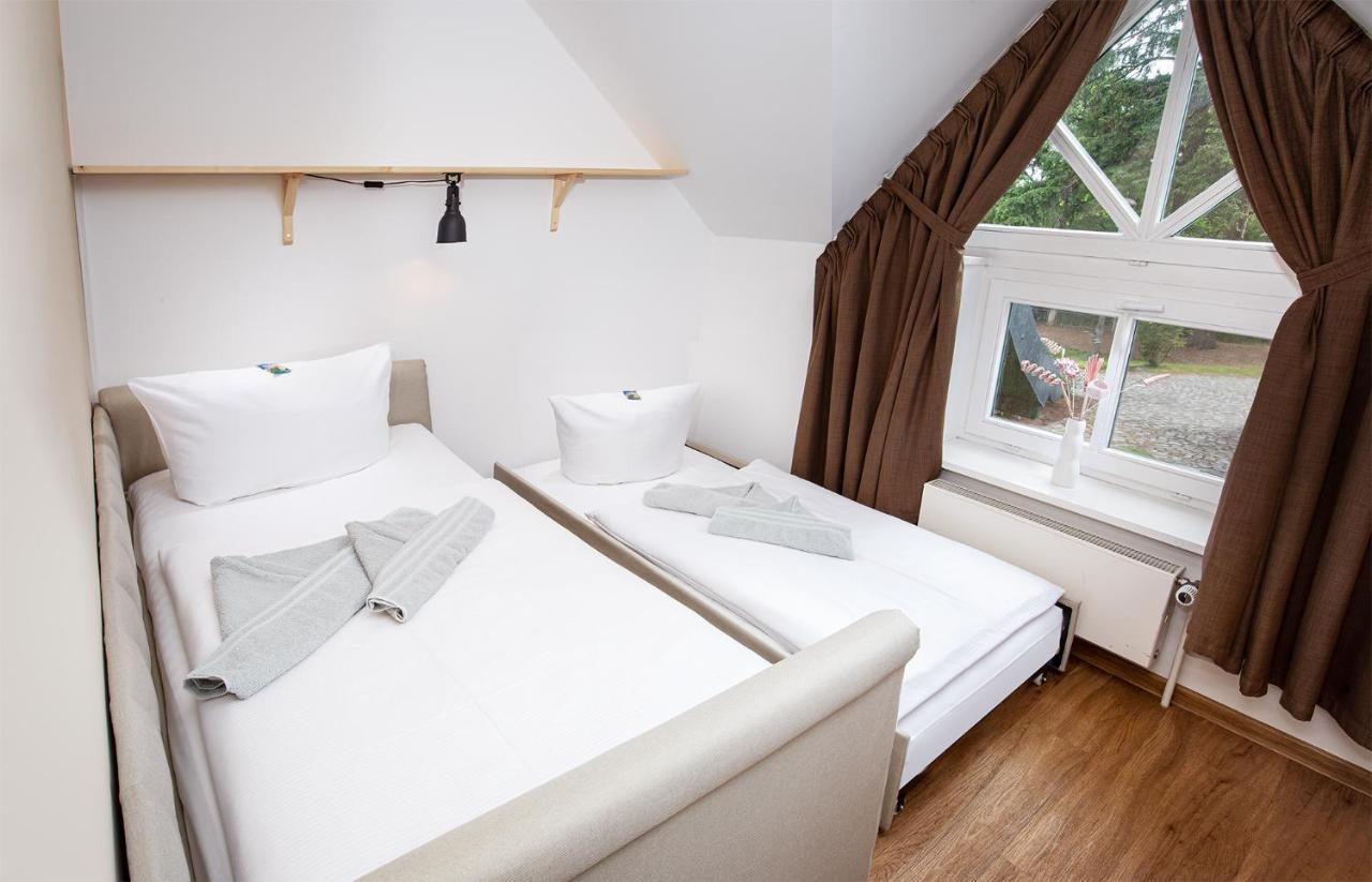 Hotel Schloesschen Sundische Wiese ซิงสท์ ภายนอก รูปภาพ